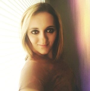 Meet your Posher, Suzan